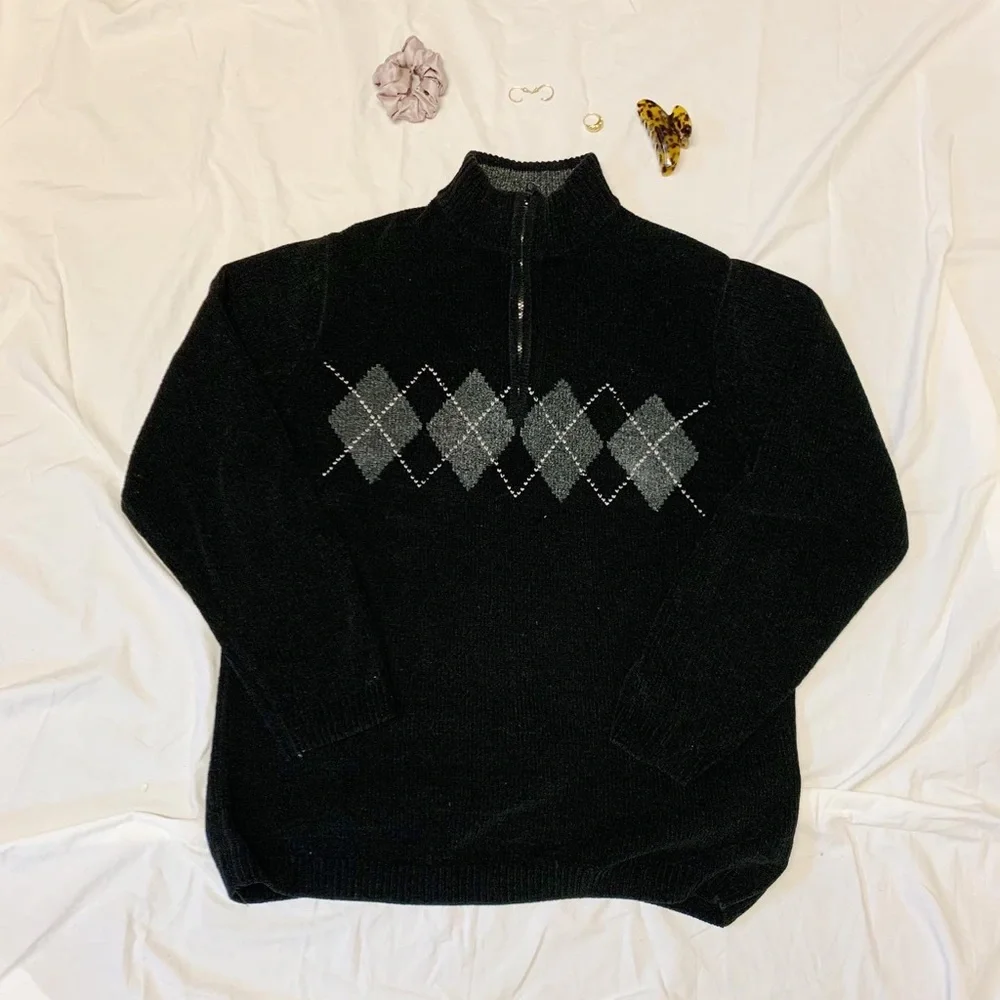 Chenille Quarter-Zip 🌟 - Picture 2 of 2